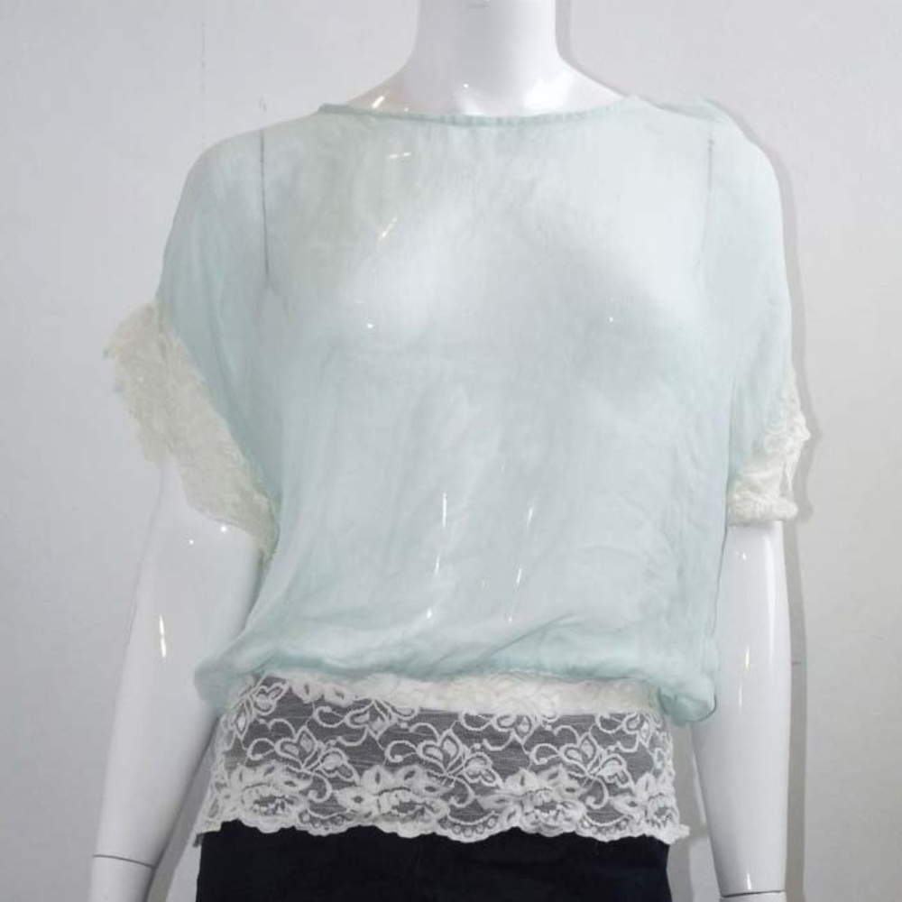 Pale Blue & White Lace Short Sleeved Blouse - XL